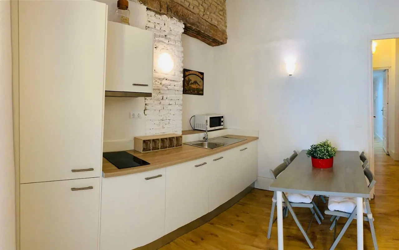 Apartamento Julio Cesar Apartment Seville 0*,  Spain